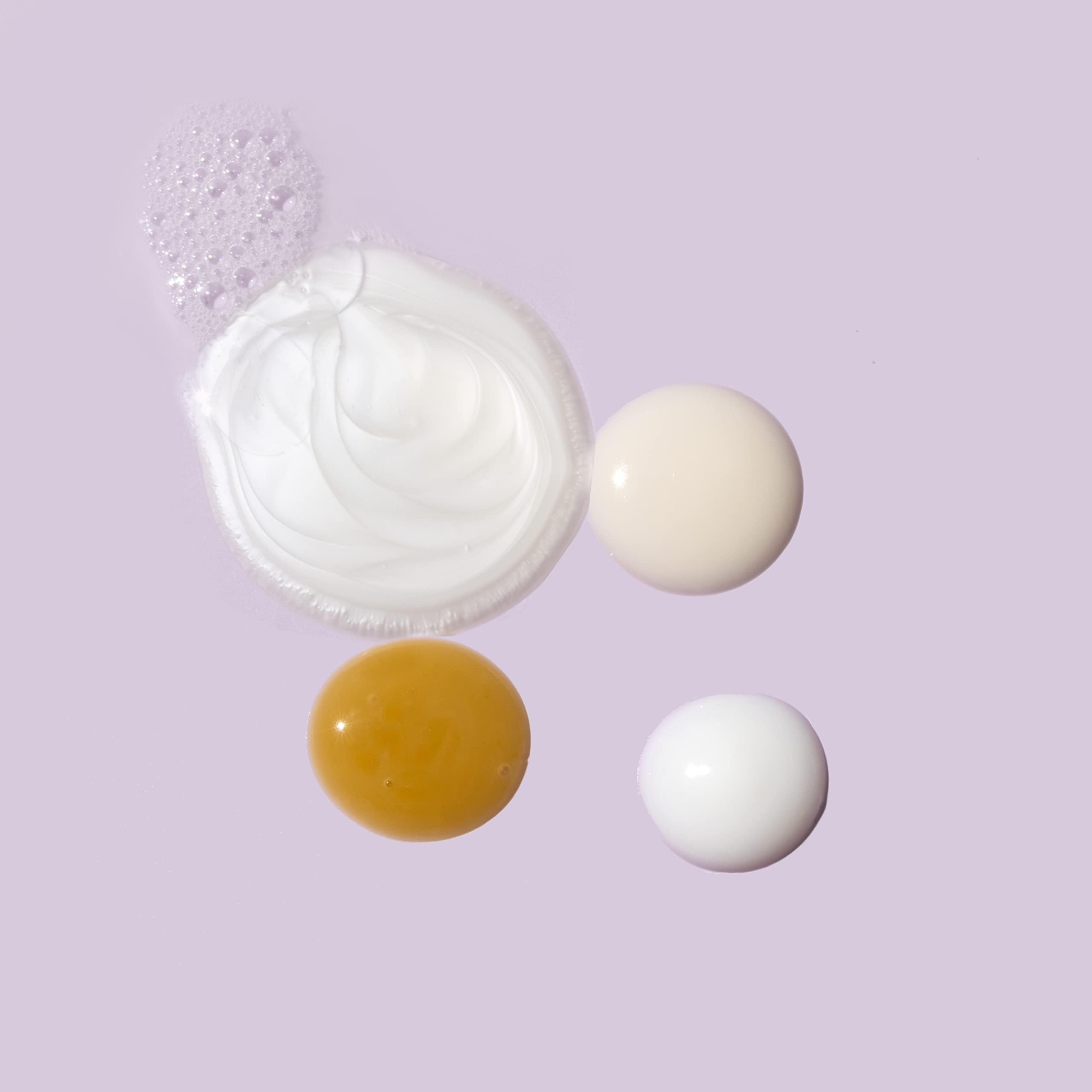 Epionce Limpiador Lechoso, opción sin sulfatos para piel sensible.