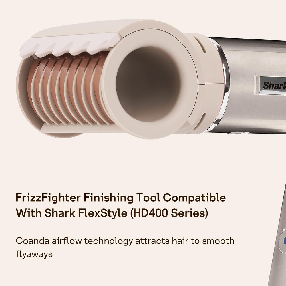 Superficie metálica de FrizzFighter para realzar un peinado liso.