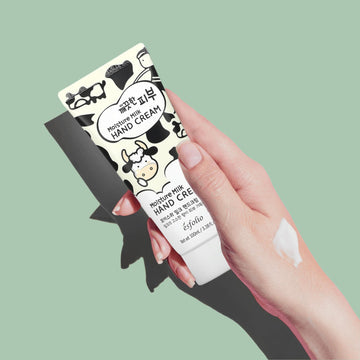 Esfolio crema de manos para uso diario, hidrata sin grasa.