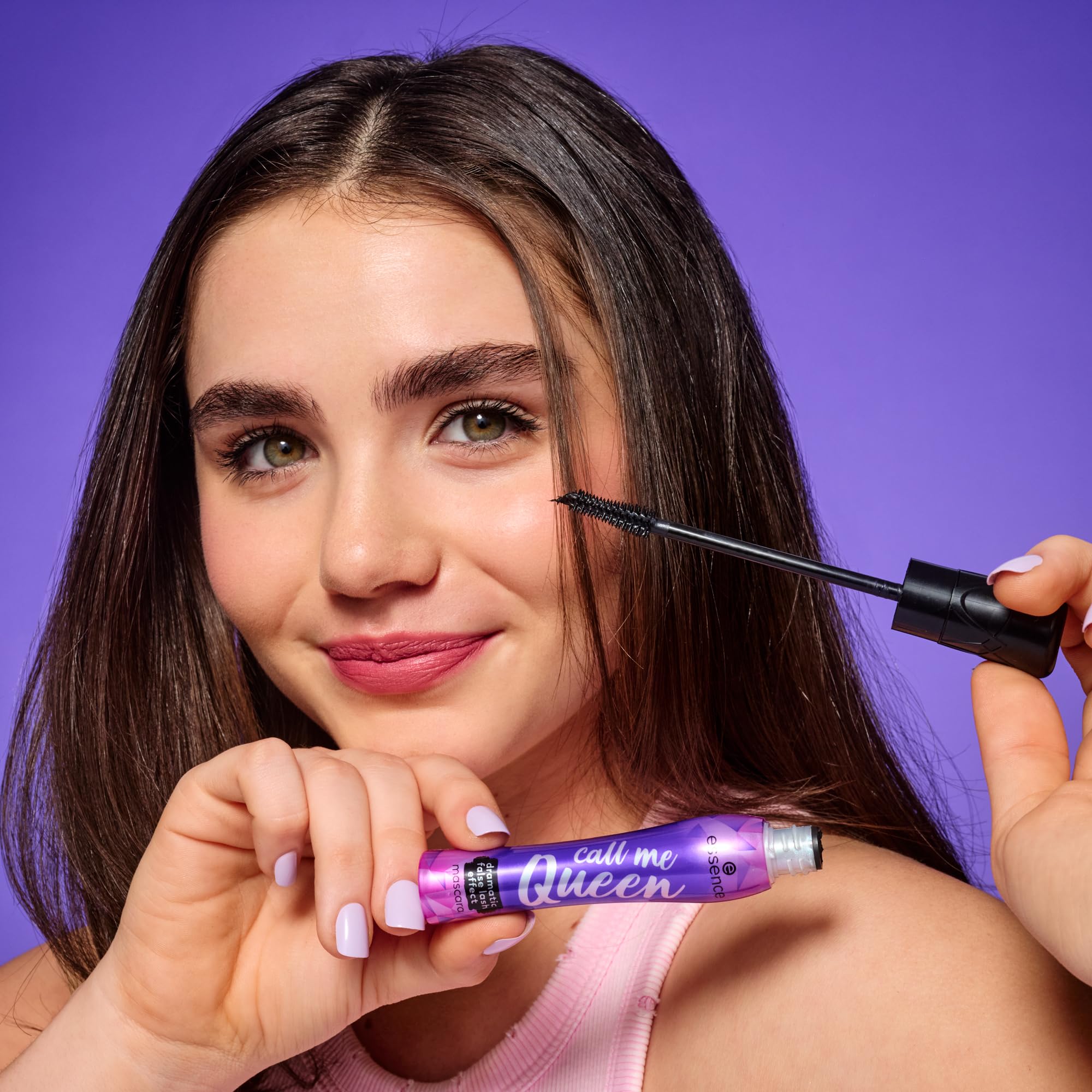 Efecto abanico en pestañas con Call Me Queen Mascara