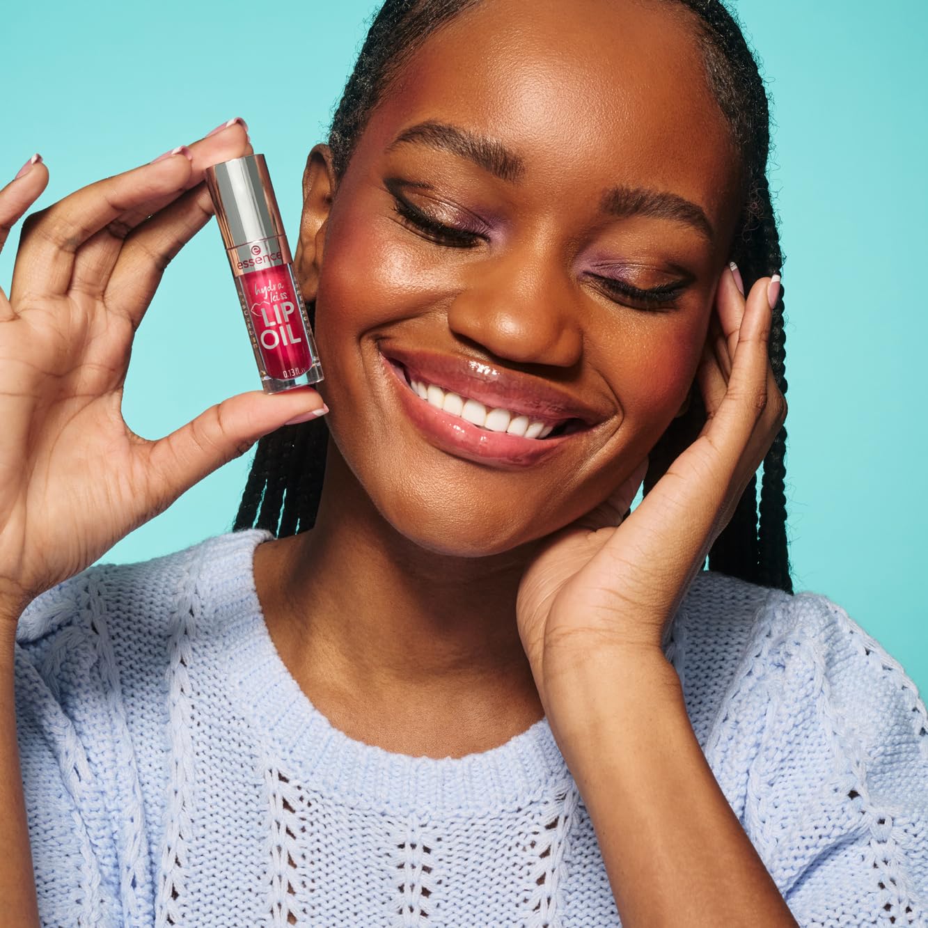 essence Hydra Kiss Lip Oil vitamina E para protección y confort.