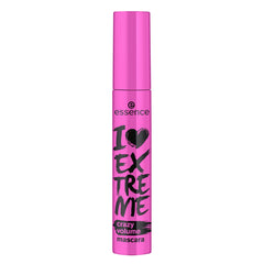 Aplicación de pestañas con essence I Love Extreme Crazy Volume Mascara para definición.