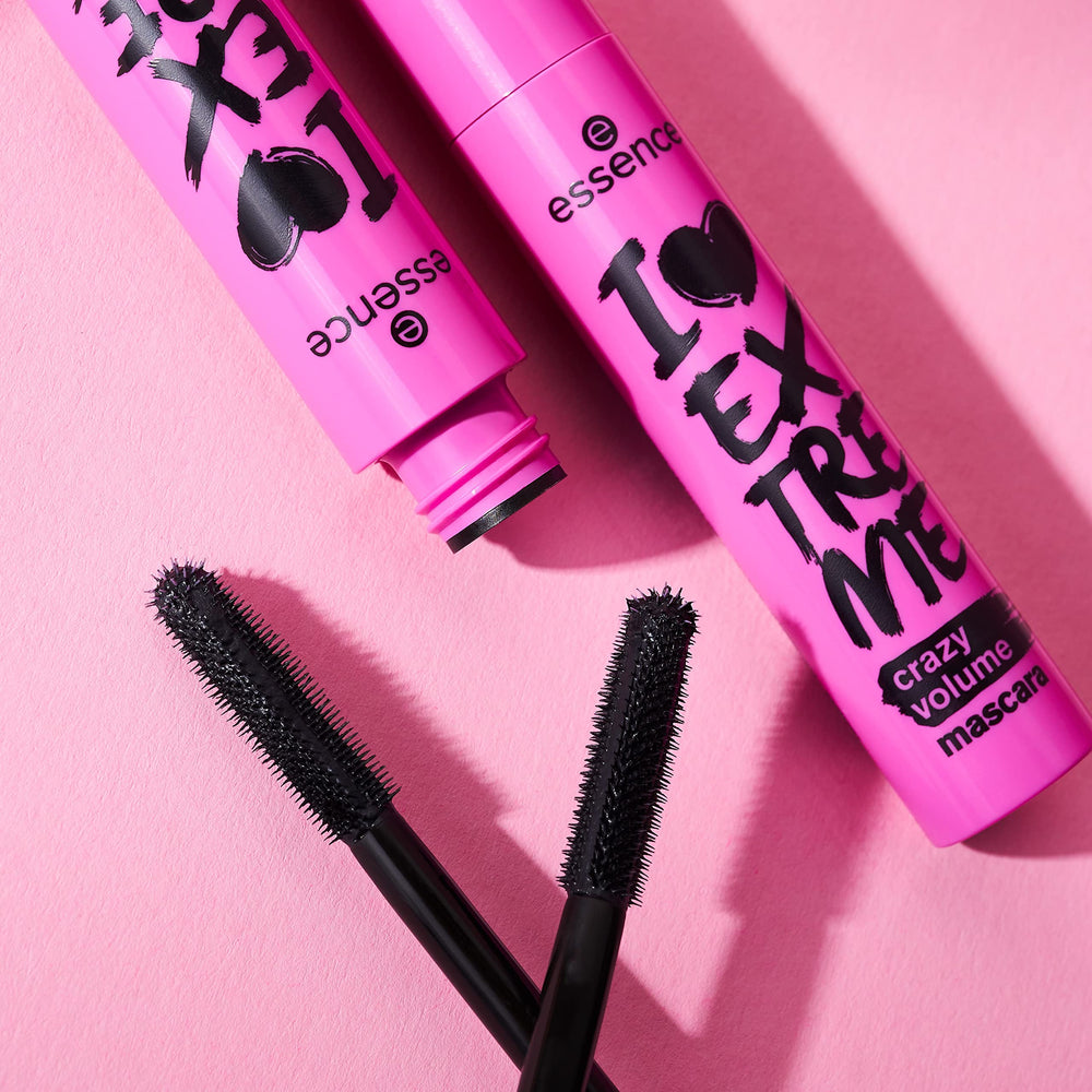 Ingredientes veganos de essence I Love Extreme Crazy Volume Mascara para una cosmética responsable.