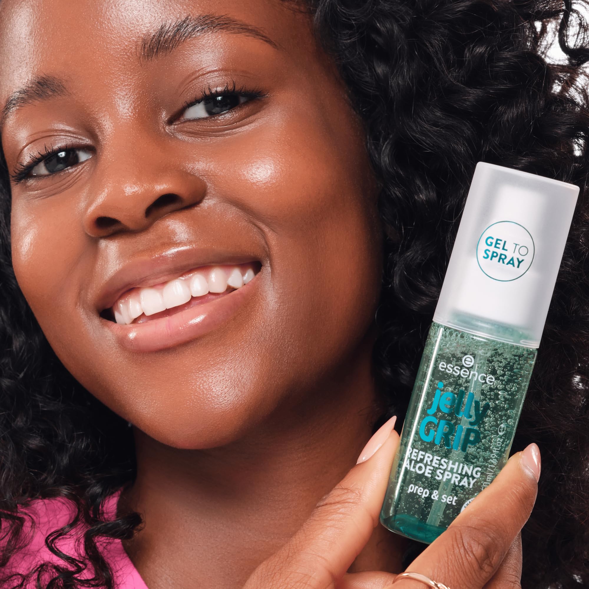 essence Jelly Grip Fórmula libre de alcohol y parabenos cuida la piel