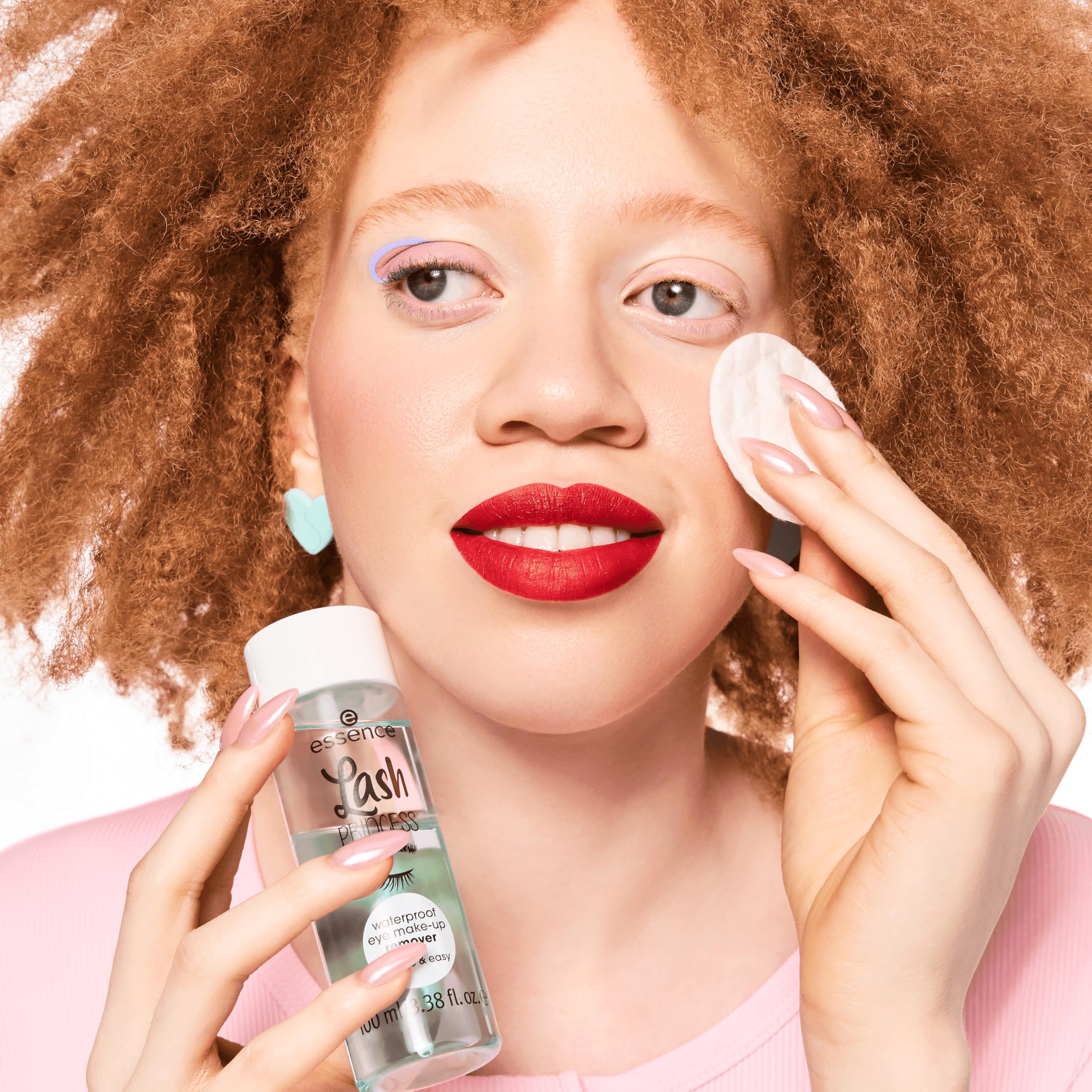 Disco de algodón para Lash Princess desmaquillante, aplica con suavidad y retira maquillaje sin irritación.