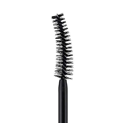 Essence Lash Princess definición visible para pestañas más separadas y elegantes.