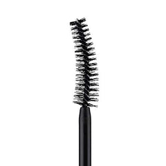 Essence Lash Princess definición visible para pestañas más separadas y elegantes.