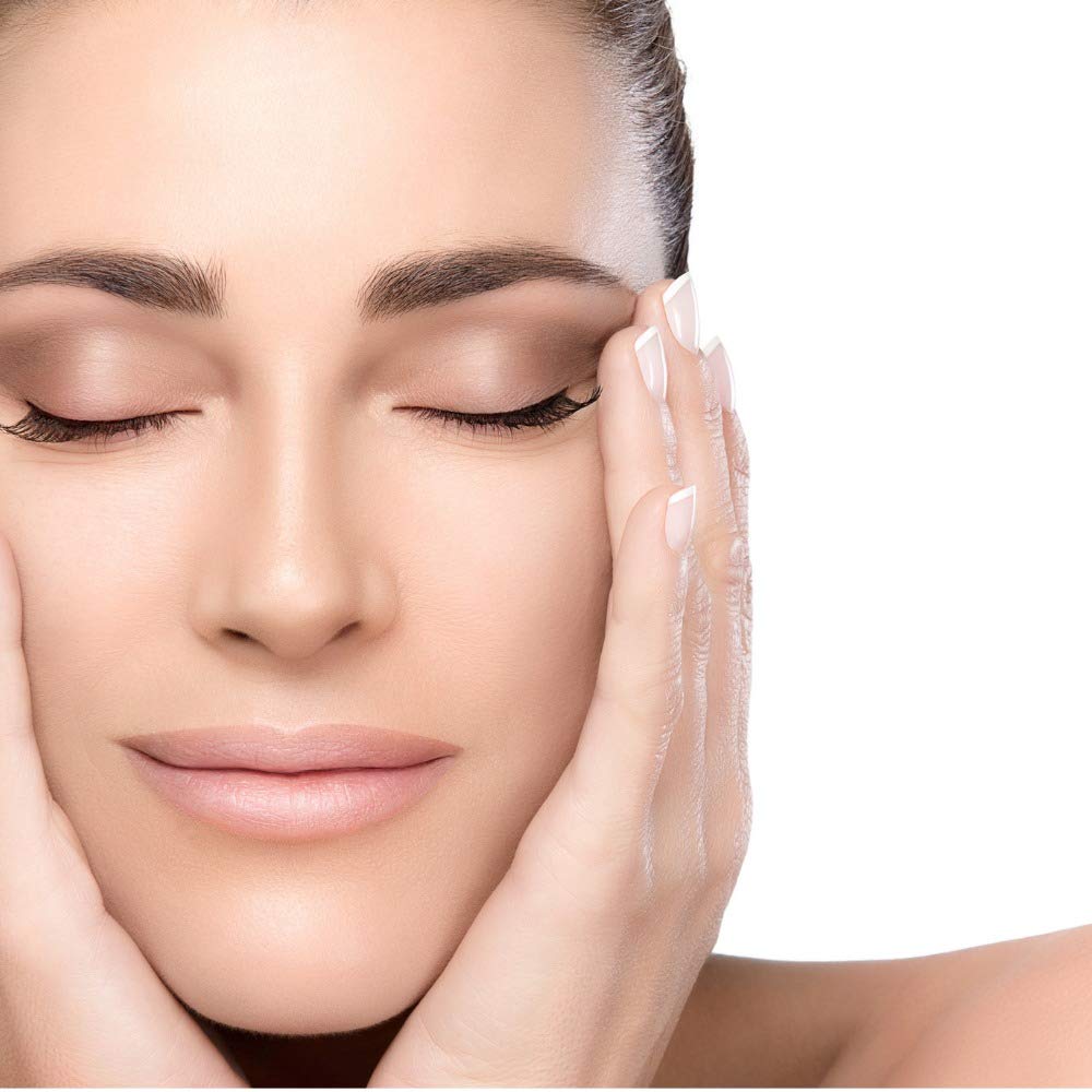 Essence Of Arcadia gel-ojos-ingredientes-vitamina-e cuida y protege la piel del contorno.