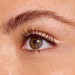 essence Stay & Play Gel Eyeliner delineado preciso y definido