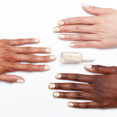 Essie Expressie Daily Grind crema blanco eggshell, acabado suave