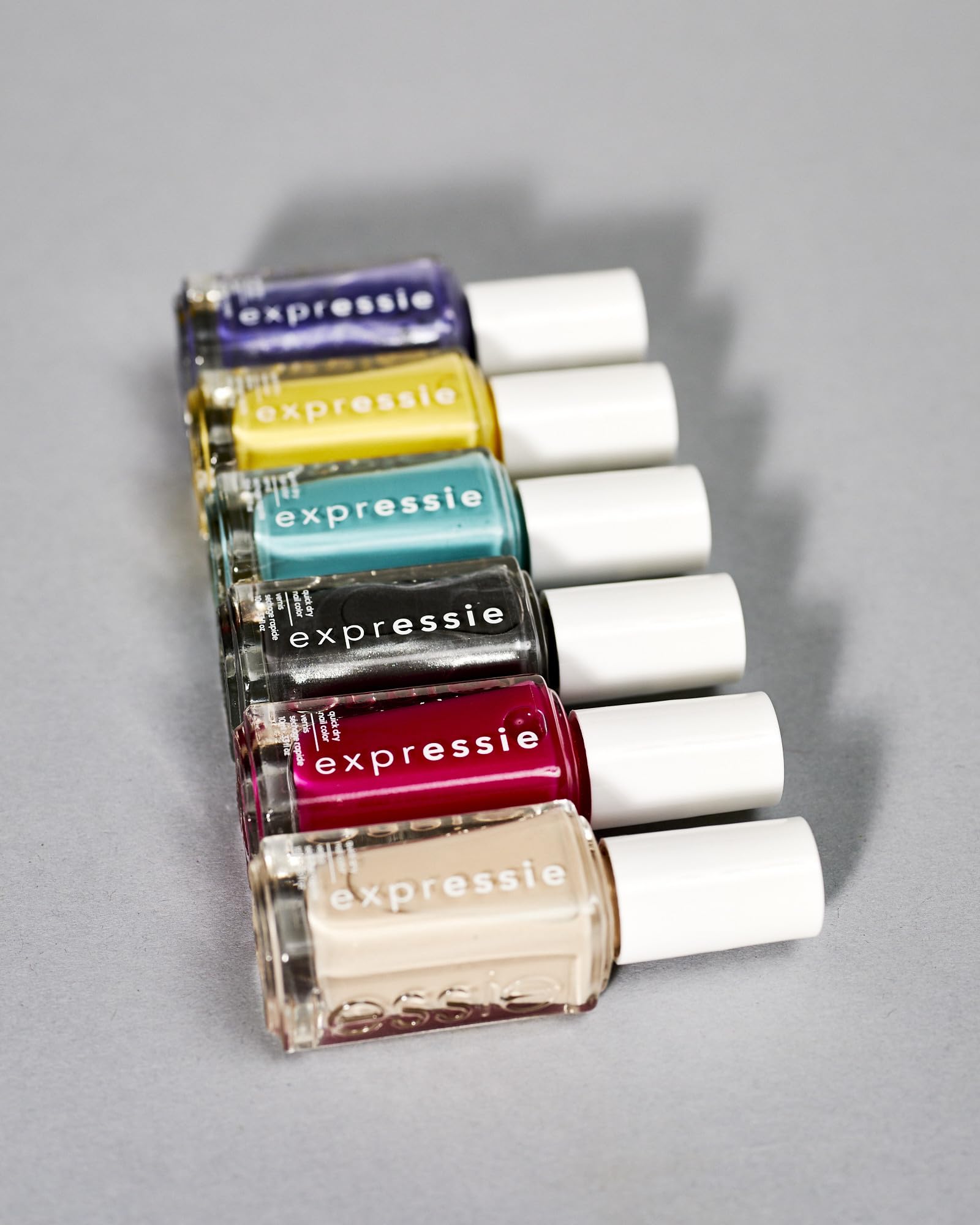 Colores de tendencia de la colección essie Expressie Millennium Momentum.