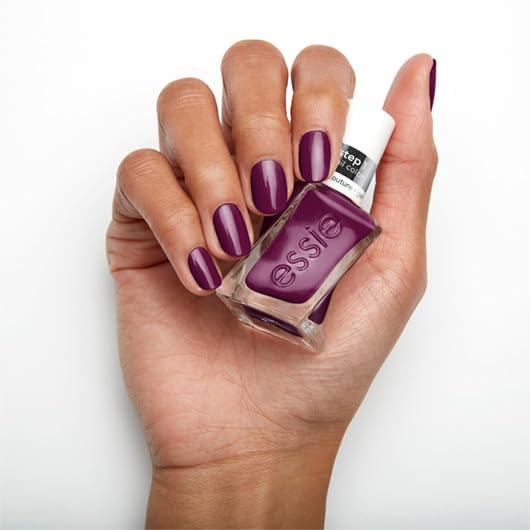 Aceite cuticular de albaricoque para cuidado de uñas.