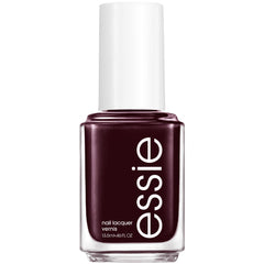 essie Wicked en tono burdeos cremoso para un acabado intenso y elegante.