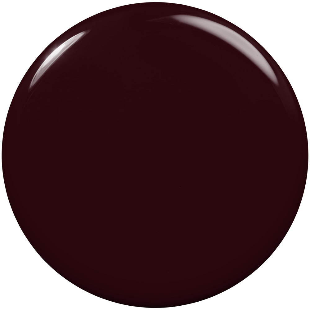 Pincel Easy Glide de essie Wicked facilita una aplicación suave.