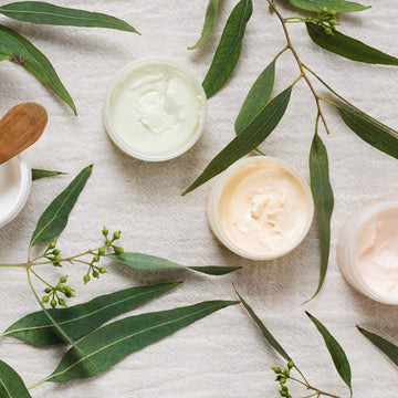 Uso multi-propósito con Eternal Moment para cremas y lociones.