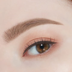 ETUDE Cejas tono natural, aplicación precisa y controlada.
