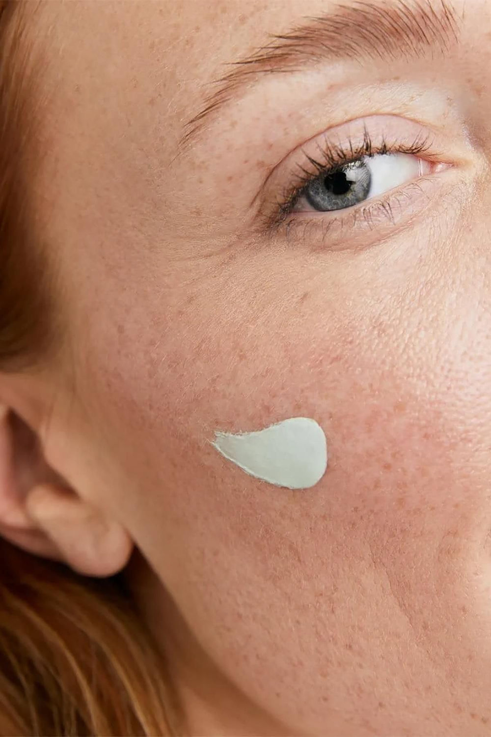 Eucerin crema-dia para todos los tipos de piel, incluso sensible.