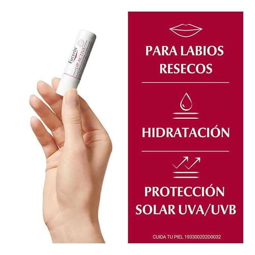 Hidratación diaria con Eucerin, labios suaves y cómodos.