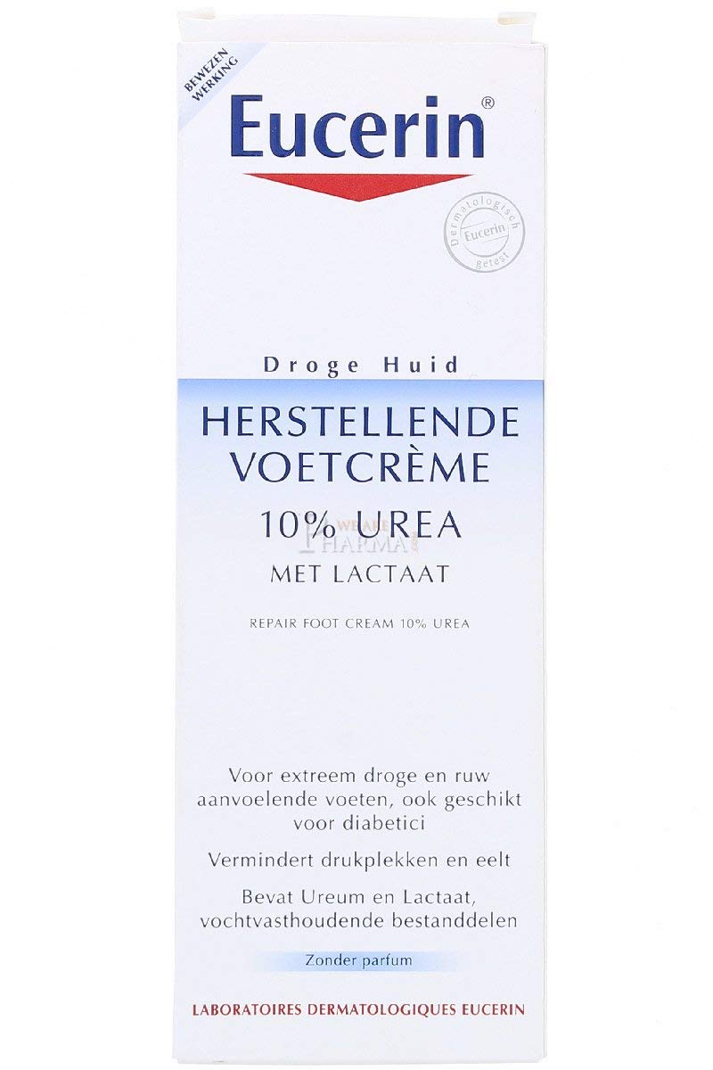 Aplicación de crema Eucerin en el pie para cuidado diario.