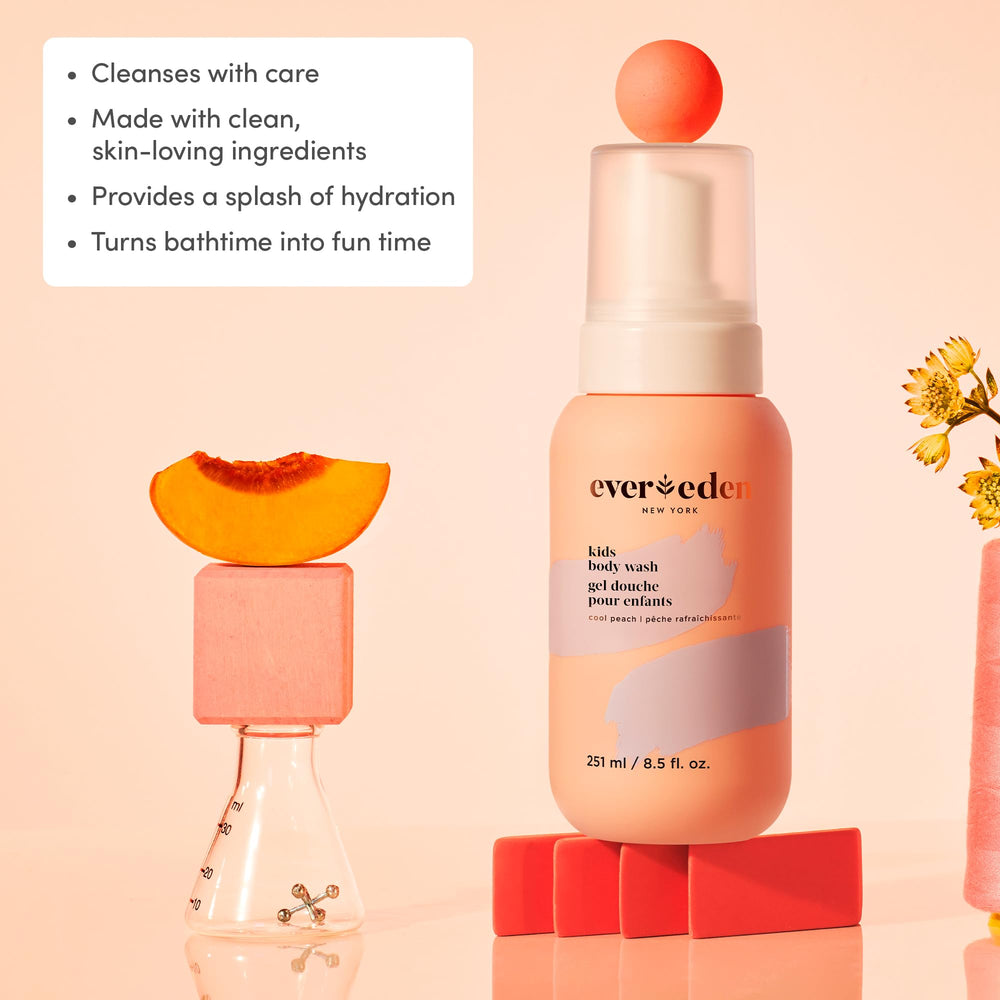 Evereden jabón infantil genera espuma suave para piel sensible y limpieza eficaz.