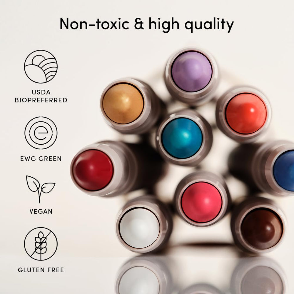 Evereden Lápiz de Cara Fantasía Lila, ideal para labios con color suave.