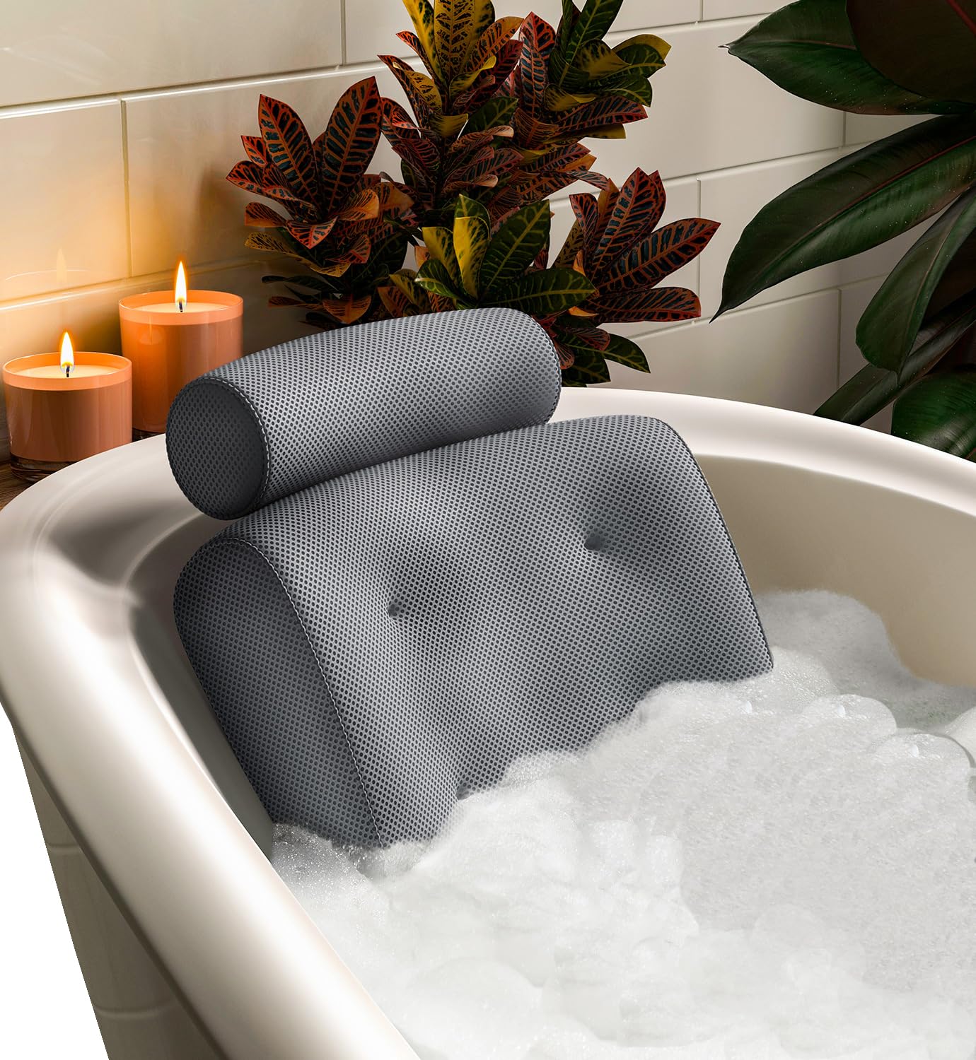Almohada para tina Everlasting Comfort ofrece soporte de cabeza y cuello.