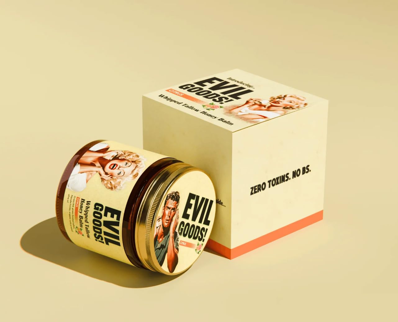 Absorción rápida del bálsamo Evil Goods para piel lista para el día.