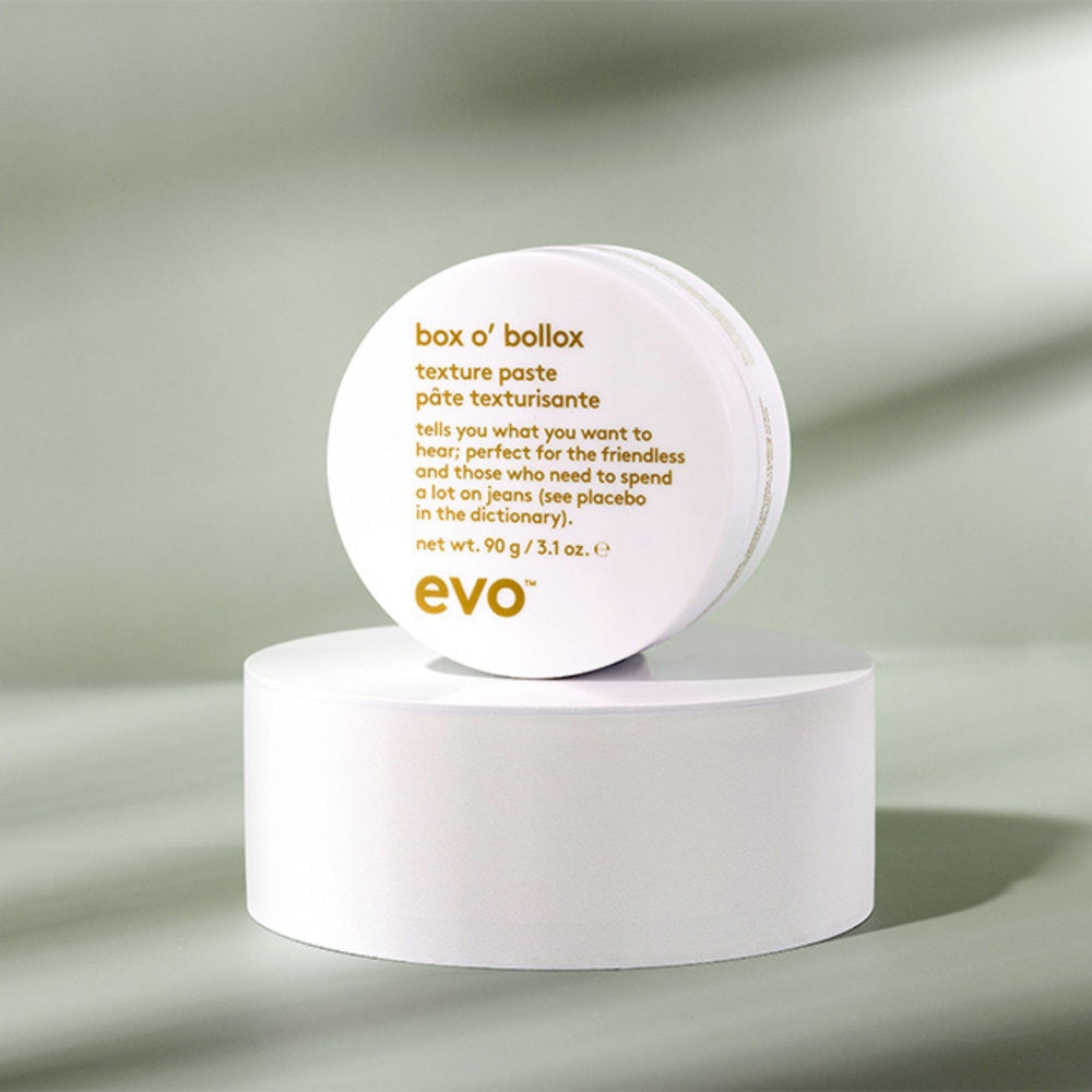 Acabado natural mate para un estilo sin brillo con EVO Box O' Bollox.