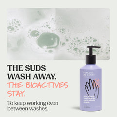 SenteurLavandeCitronnelle EVOLVED BY NATURE lors du lavage quotidien.