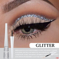 Delineador evpct con efecto plata para ojos llamativos.