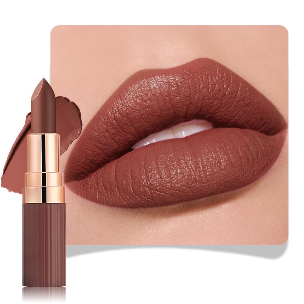 Labial evpct tono piel marrón mate, aplicación suave para uso diario y natural.