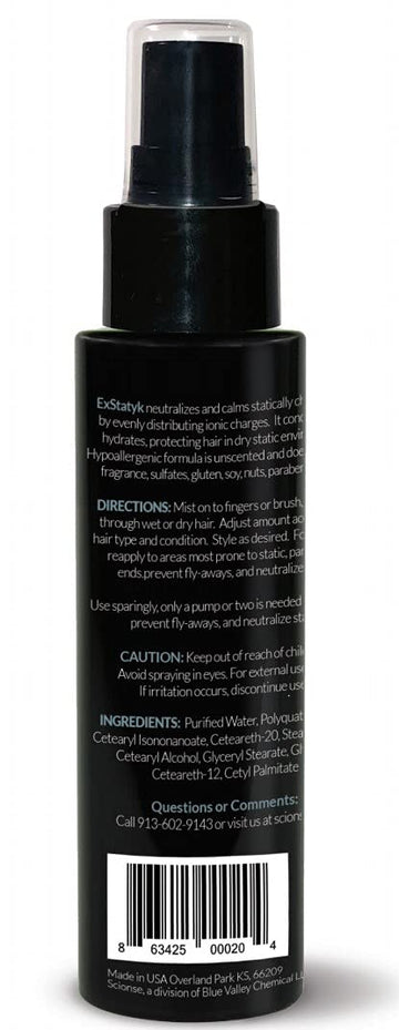 Aplicación de ExStatyk en spray ofrece control de estática durante el peinado.