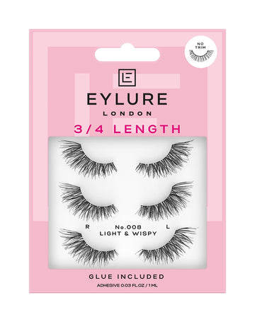 Pestañas Eylure Fluttery Light 008 con volumen suave para borde exterior definido.