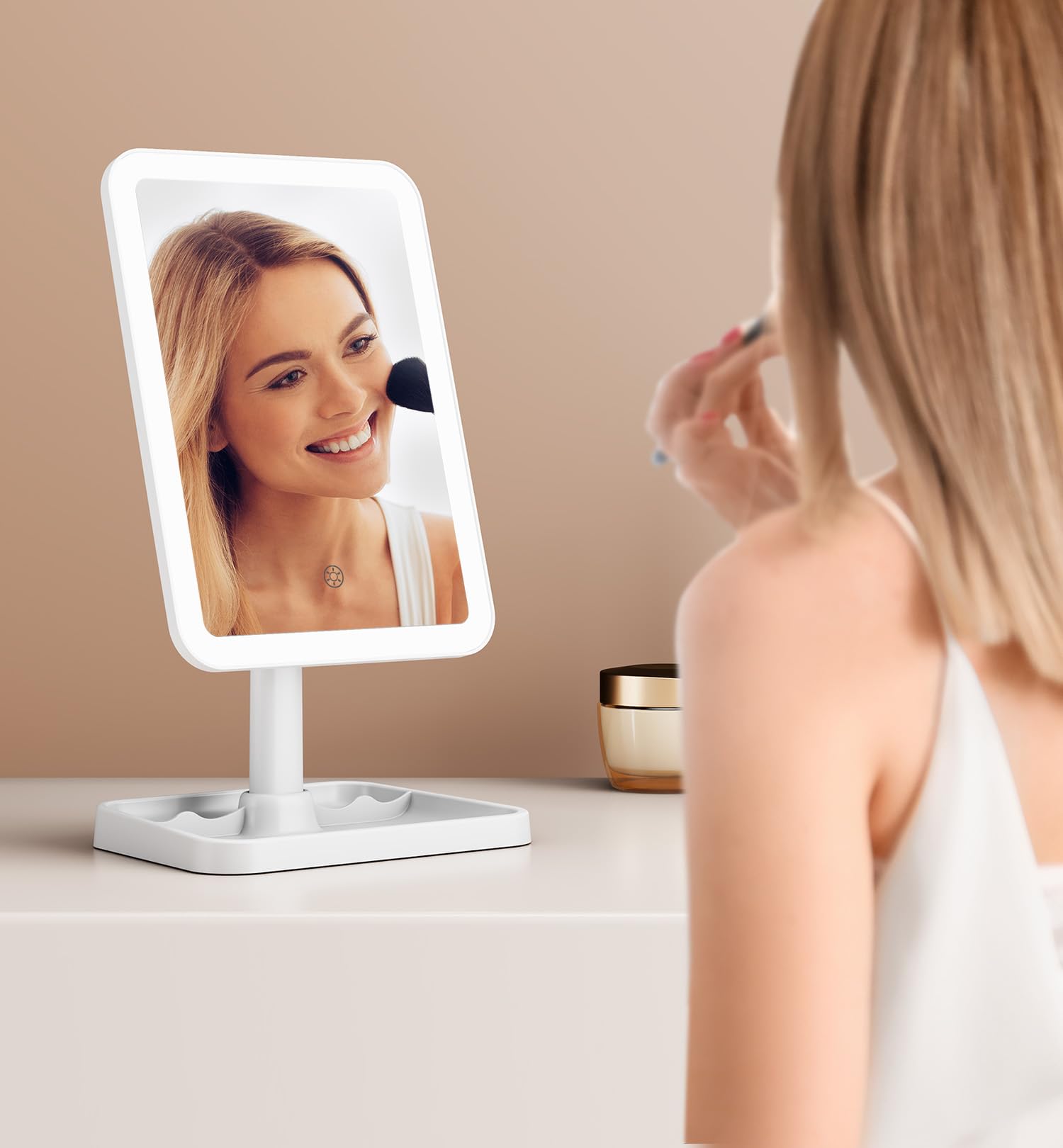 Famihomii Espejo de maquillaje para tocador con estilo y funcionalidad.