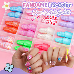 Uñas FANDAMEI para niñas con francesa floral, detalle delicado.