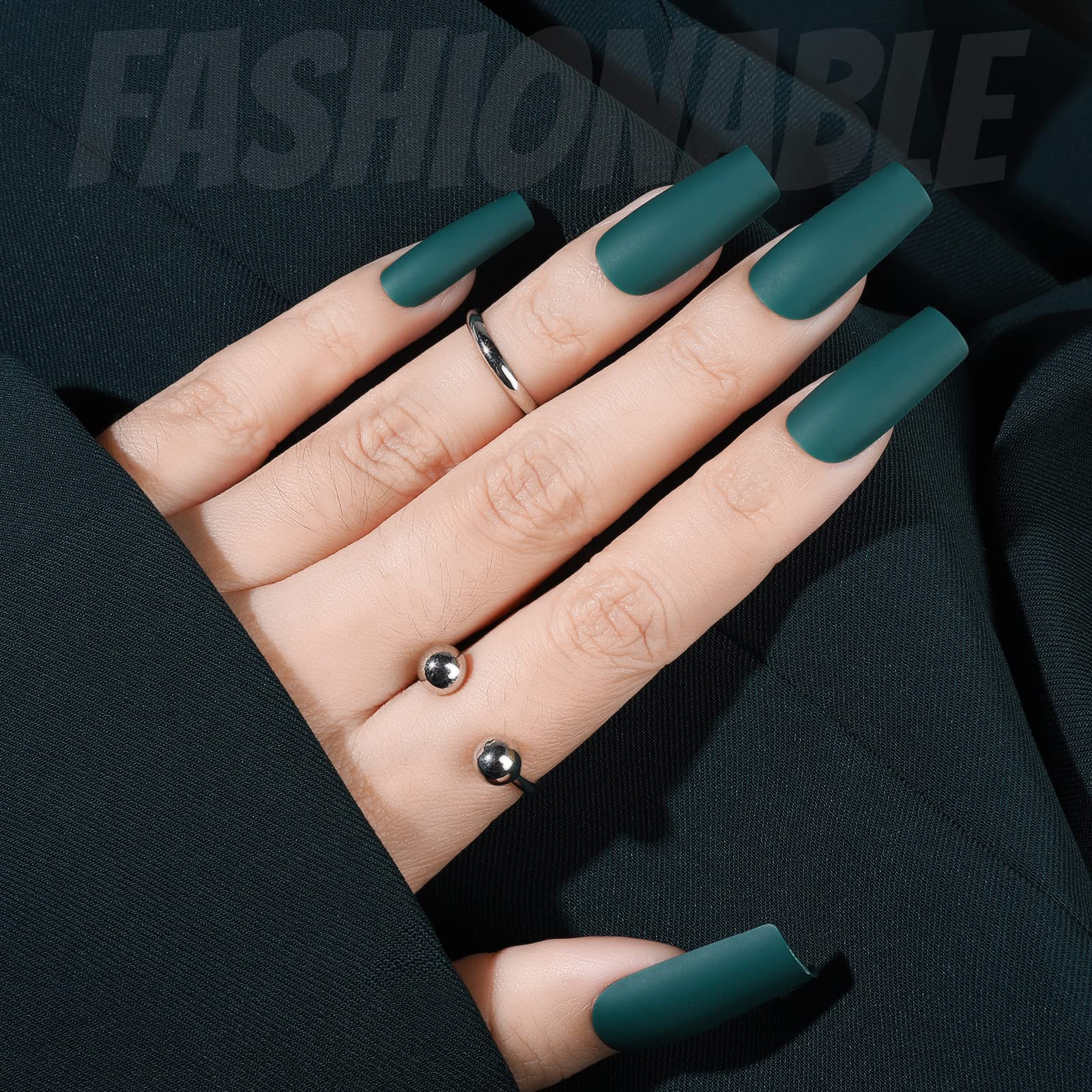 Uñas postizas FANDAMEI ciruela, forma cuadrada, facilita manicura casera.