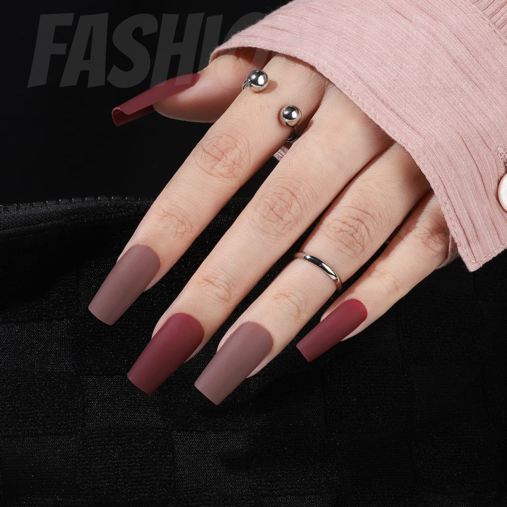 Uñas postizas FANDAMEI naranja mate para un look vivo y elegante.