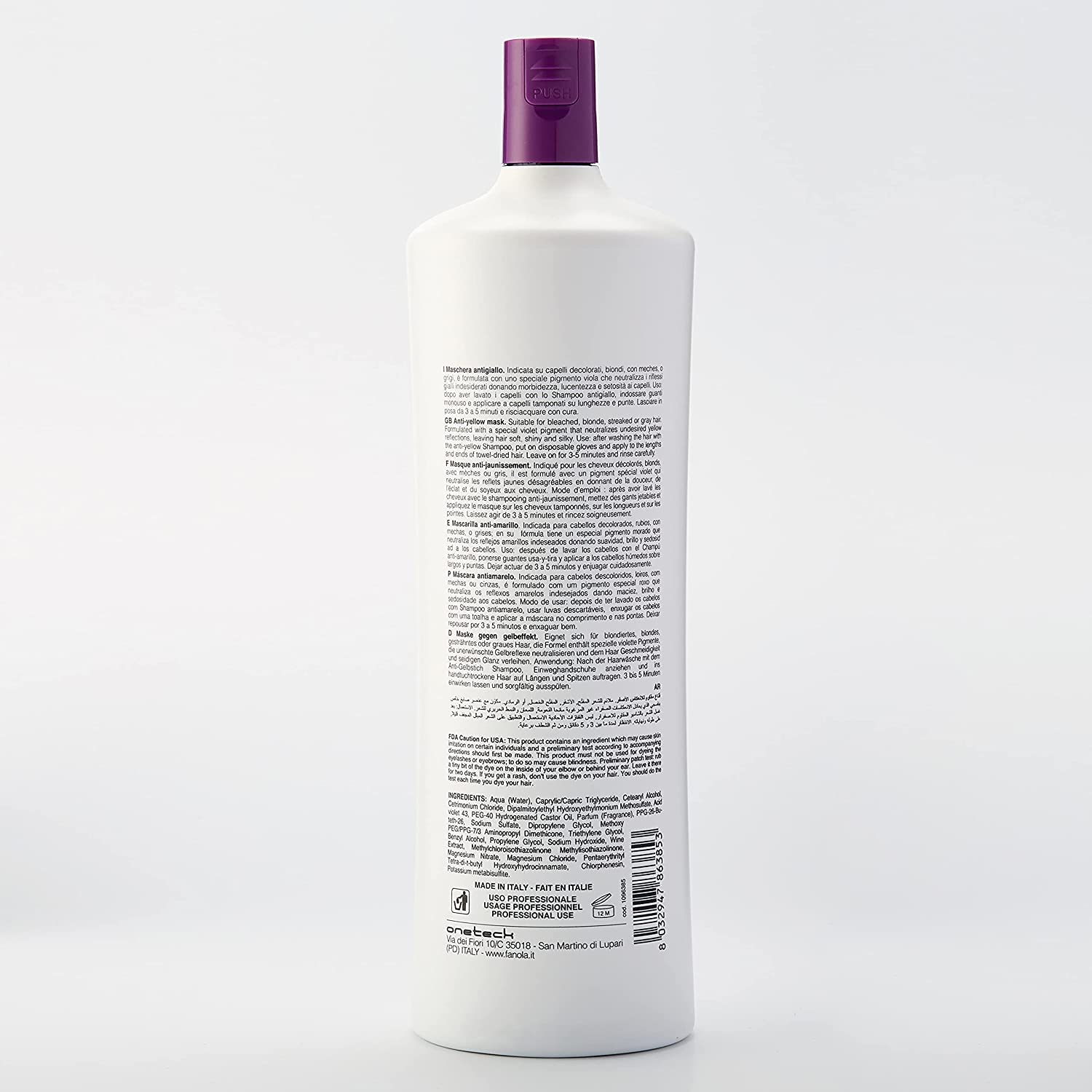 Texture crème riche Fanola violet apporte l'hydratation.