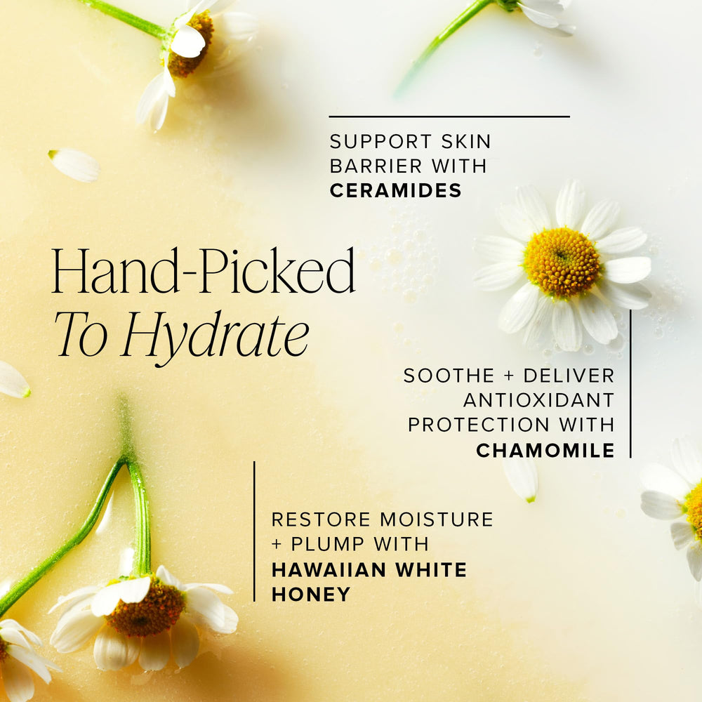 Farmacy Honey Milk Face Essence : camomille apaise et calme les rougeurs visibles.