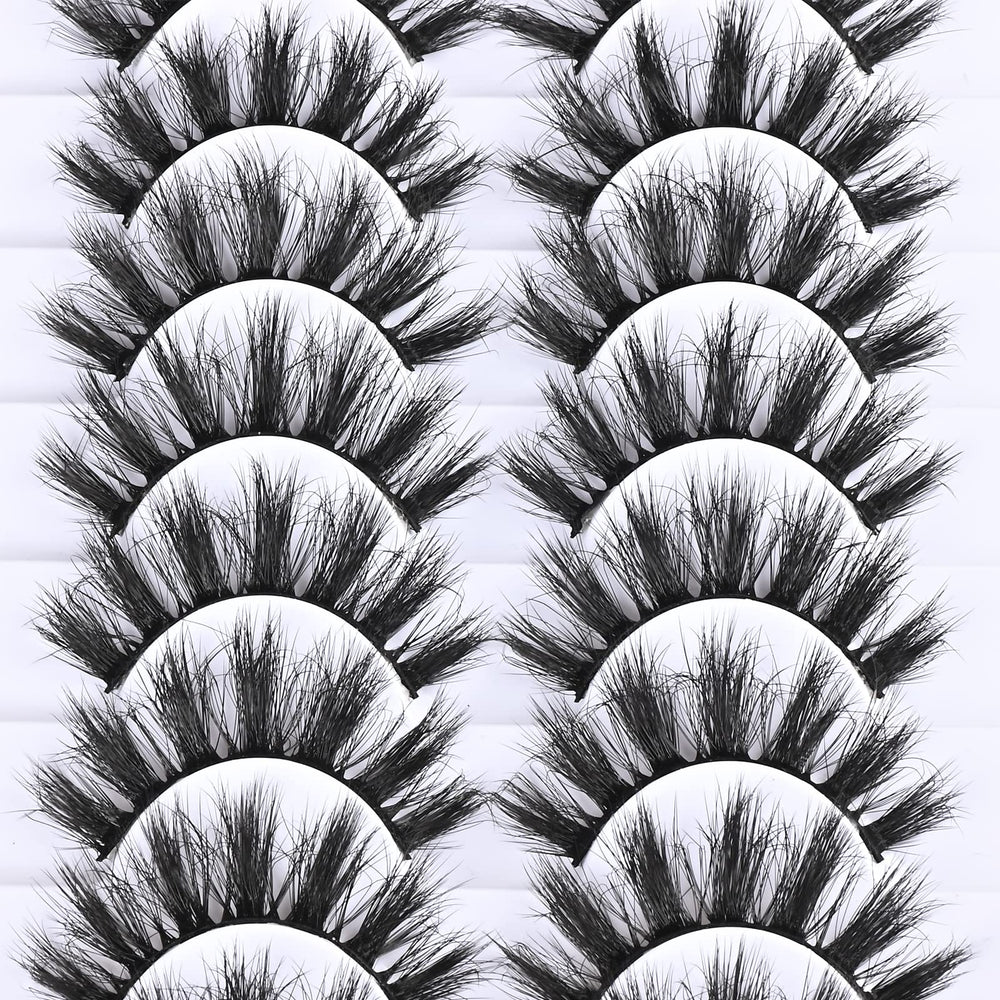 Pestañas FARRED de fibras sintéticas cruelty-free con tacto suave.