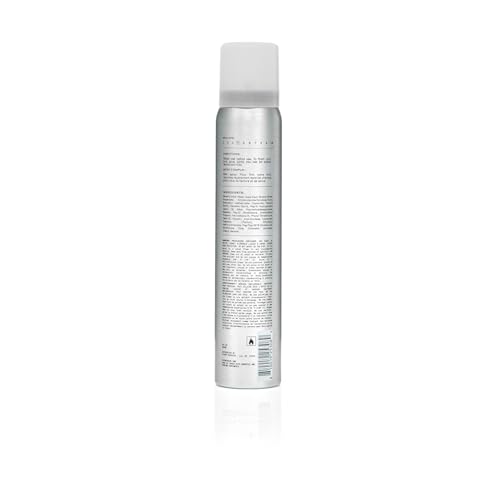 Aplicación rápida y suave de Fatboy Hair Spray Putty para definir texturas.