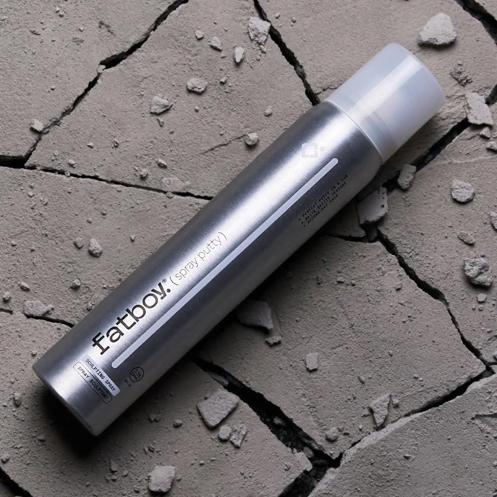 Fórmula sin parabenos ni sulfatos, Fatboy Hair Spray Putty cuida tu peinado.