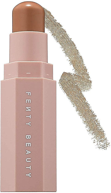 Fenty Beauty Match Stix Mocha, contorno suave para definición precisa.