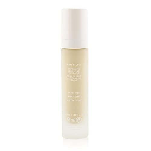 FENTY BEAUTY Pro Filt'r Soft Matte Foundation, textura ultraligera para piel natural.