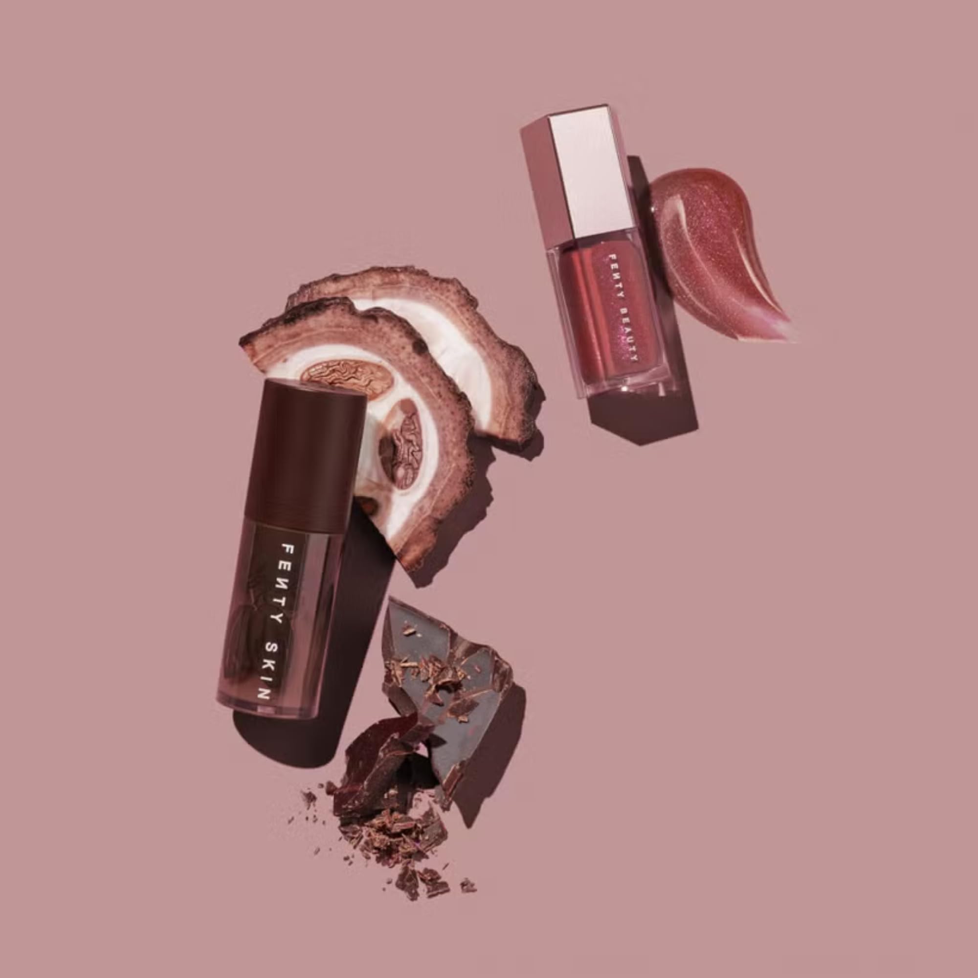 Fenty Beauty Chocolit Treatz aplicación de gloss brillo natural