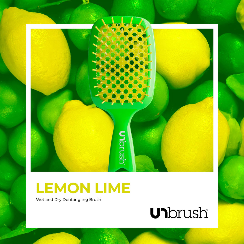 Cerdas mini en UNbrush pulen y suavizan el cabello.