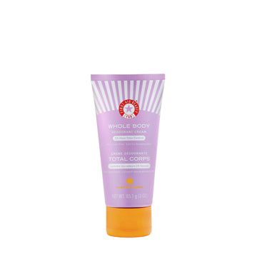 First Aid Beauty Crema Desodorante Todo el Cuerpo en axilas, control suave del olor durante todo el día.