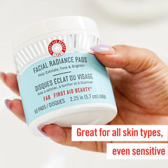 First Aid Beauty Facial Radiance Pads, aplicación suave en rostro para luminosidad