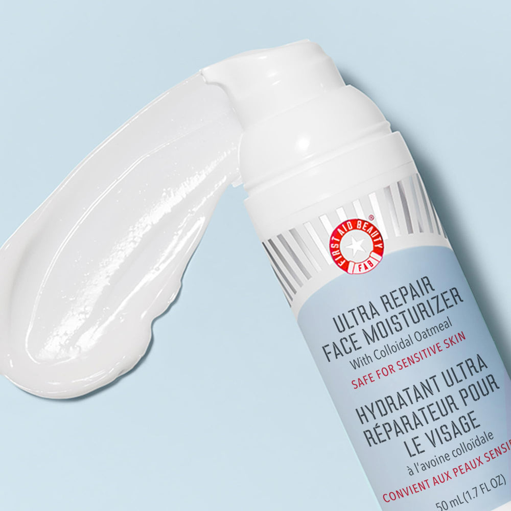 First Aid Beauty Ultra Repair – textura sedosa para piel suave y cómoda.