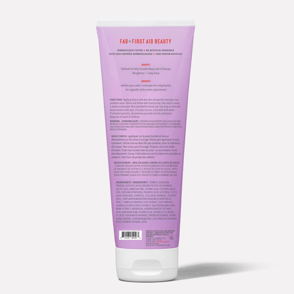 First Aid Beauty le gommage procure une sensation satinée après rinçage.